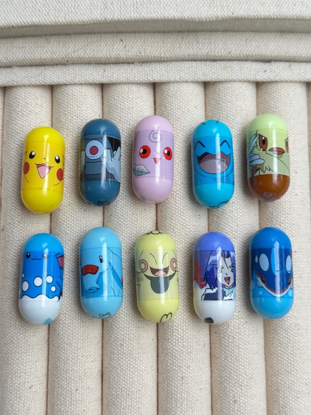 Vintage 2004 Pokémon Mighty Beanz Lot of 10 Rare Beanz